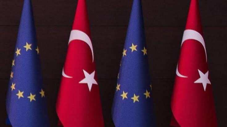 46517376_253959121966050_8870843079704182784_n